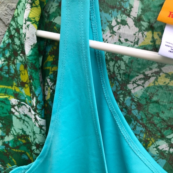 Ruby Rd. 2 piece top - Picture 4 of 5